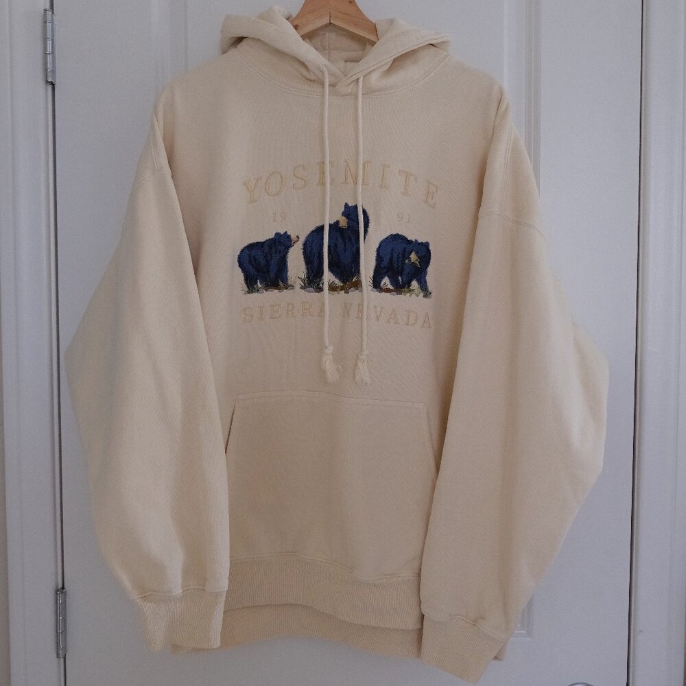 Brandy Melville Christy Yosemite 1991 Sierra Nevada Hoodie